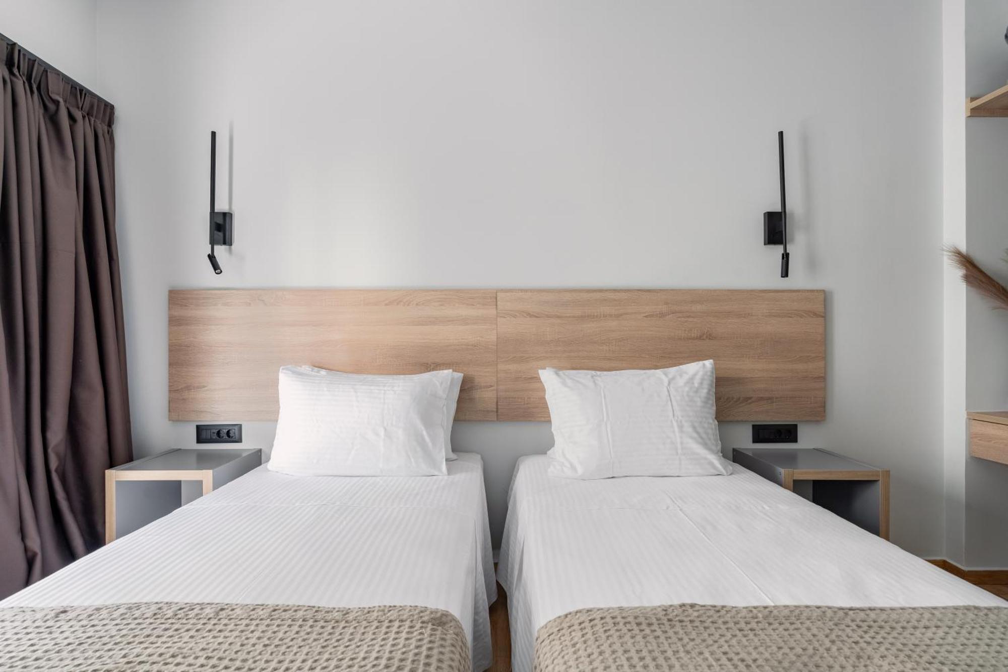 Athena Blue Lux Apartments 2Br 2Ba With City Skyline View, Near Kolonaki เอเธนส์ ภายนอก รูปภาพ