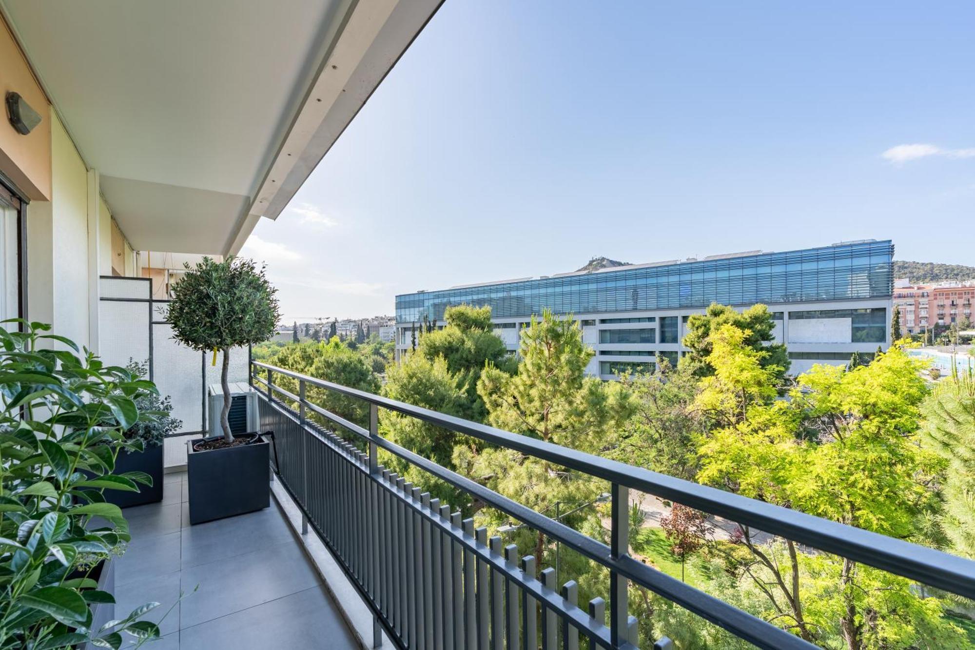 Athena Blue Lux Apartments 2Br 2Ba With City Skyline View, Near Kolonaki เอเธนส์ ภายนอก รูปภาพ
